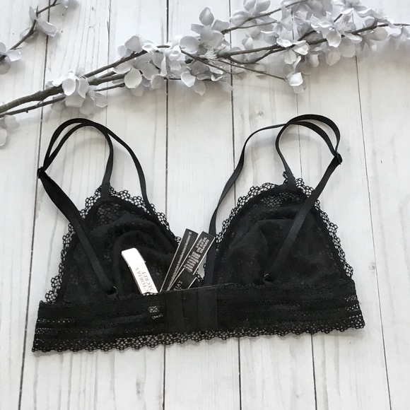 2/$25❤️ NWT Victoria’s Secret Strappy Triangle Bra - Picture 2 of 3